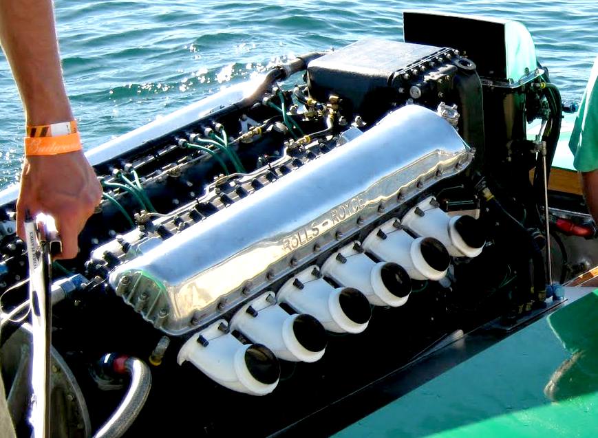 Rolls Royce merlin engine in Miss Bardahl, racing hydroplane