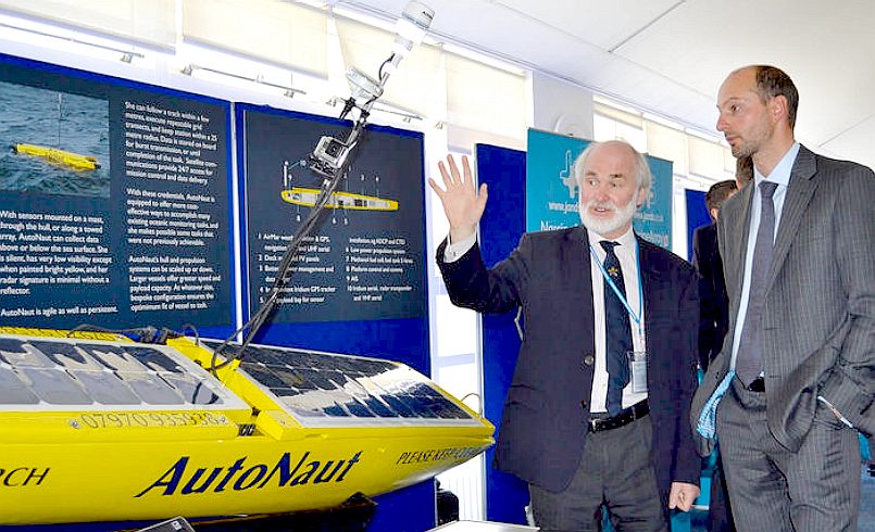 Gwyn Griffiths and Dr Russell Wynn with the AutoNaut