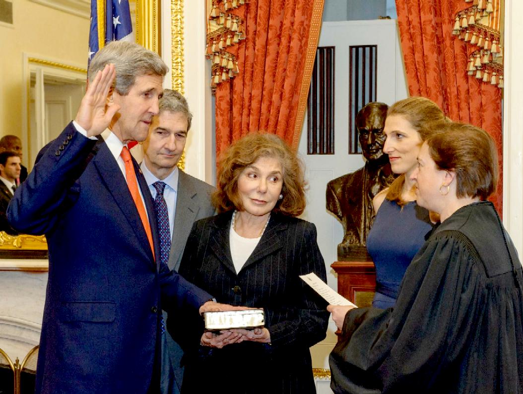John Kerry is sworn into office as US Secretary of State